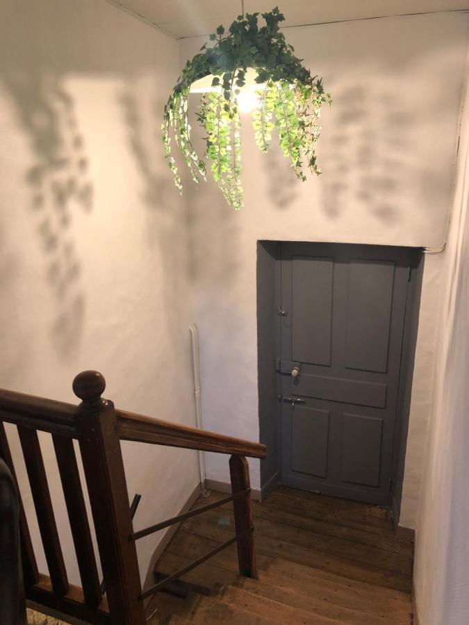 Chambre Bonheur Pugny-Chatenod Exterior foto